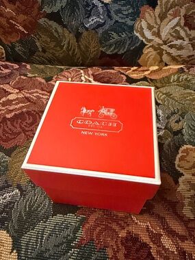 Authentic Coach watch box with pillow from 2012 BOX ONLY